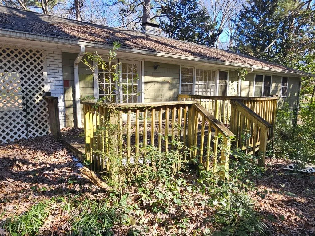 425 Hilderbrand Drive, Sandy Springs, Georgia 30328, 3 Bedrooms Bedrooms, ,2 BathroomsBathrooms,Residential,Sold,425 Hilderbrand Drive,7509869