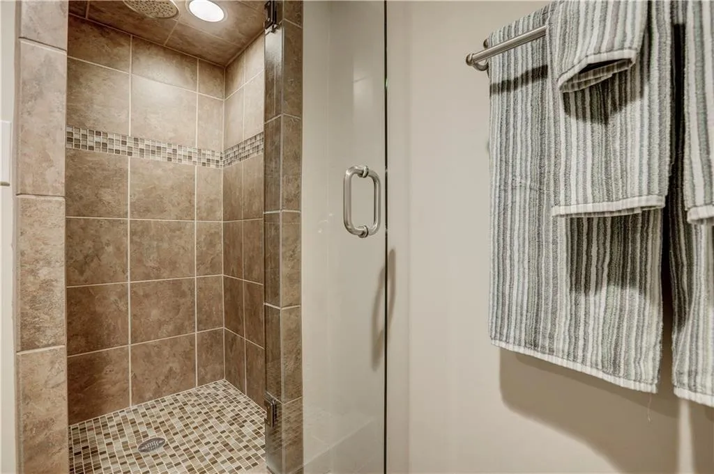 6118 Park Avenue Unit H11, Sandy Springs, Georgia 30342, 2 Bedrooms Bedrooms, ,2 BathroomsBathrooms,Residential,Sold,6118 Park Avenue Unit H11,6051490