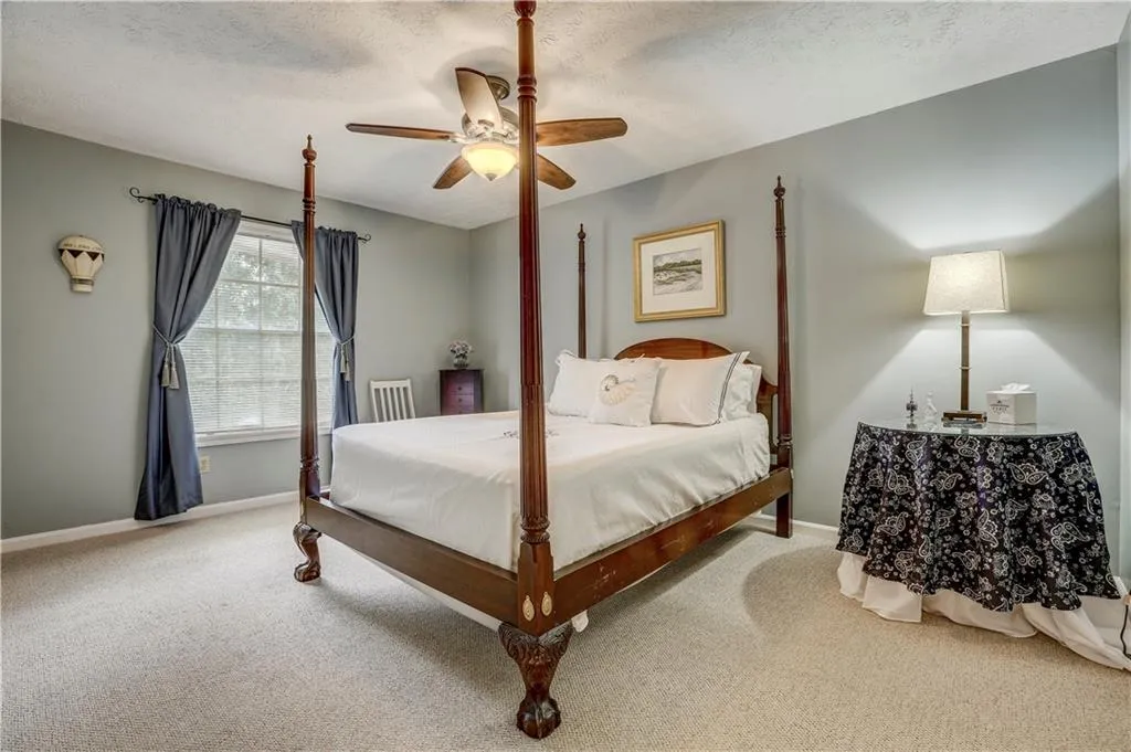 6118 Park Avenue Unit H11, Sandy Springs, Georgia 30342, 2 Bedrooms Bedrooms, ,2 BathroomsBathrooms,Residential,Sold,6118 Park Avenue Unit H11,6051490