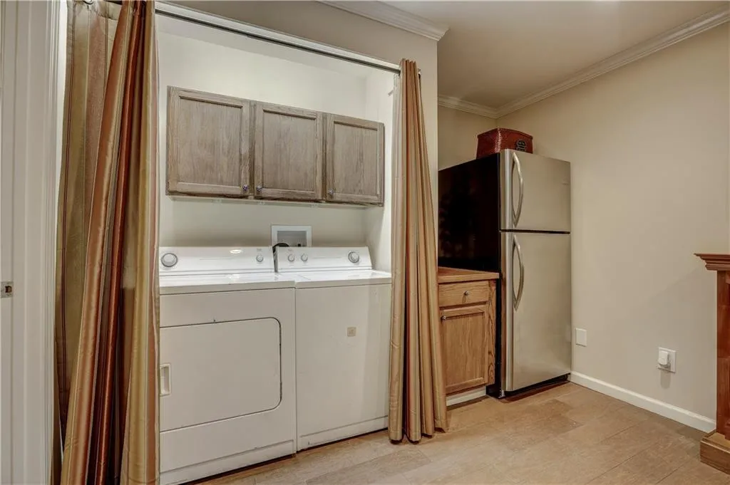 6118 Park Avenue Unit H11, Sandy Springs, Georgia 30342, 2 Bedrooms Bedrooms, ,2 BathroomsBathrooms,Residential,Sold,6118 Park Avenue Unit H11,6051490