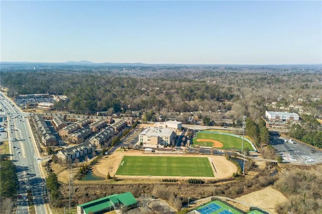 495 Abernathy Road Ne, Sandy Springs, Georgia 30328, 4 Bedrooms Bedrooms, ,2 BathroomsBathrooms,Residential,Sold,495 Abernathy Road Ne,5950892