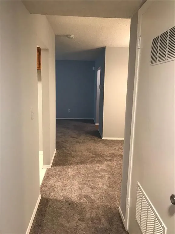 1502 Huntingdon Chase, Sandy Springs, Georgia 30350, 2 Bedrooms Bedrooms, ,2 BathroomsBathrooms,Residential,Sold,1502 Huntingdon Chase,6792361