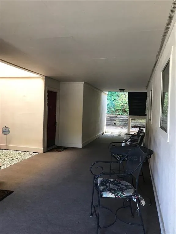 1502 Huntingdon Chase, Sandy Springs, Georgia 30350, 2 Bedrooms Bedrooms, ,2 BathroomsBathrooms,Residential,Sold,1502 Huntingdon Chase,6792361