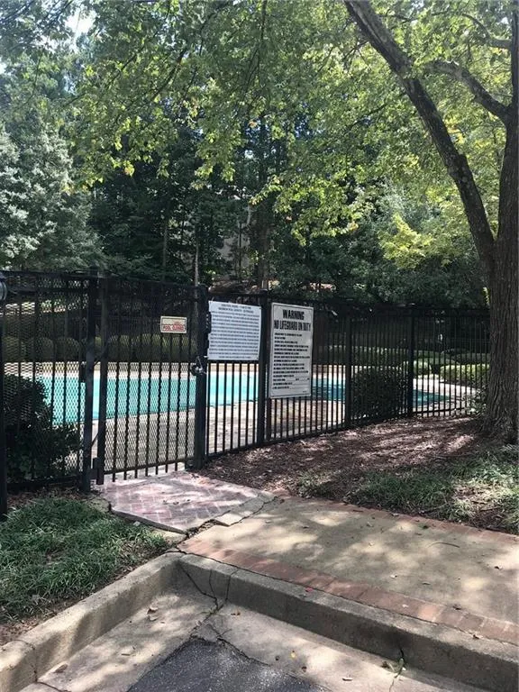 1502 Huntingdon Chase, Sandy Springs, Georgia 30350, 2 Bedrooms Bedrooms, ,2 BathroomsBathrooms,Residential,Sold,1502 Huntingdon Chase,6792361