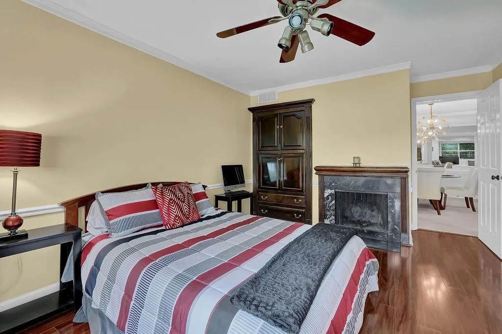 6851 Roswell Road Unit Q20, Sandy Springs, Georgia 30328, 3 Bedrooms Bedrooms, ,2 BathroomsBathrooms,Residential,Sold,6851 Roswell Road Unit Q20,7493097