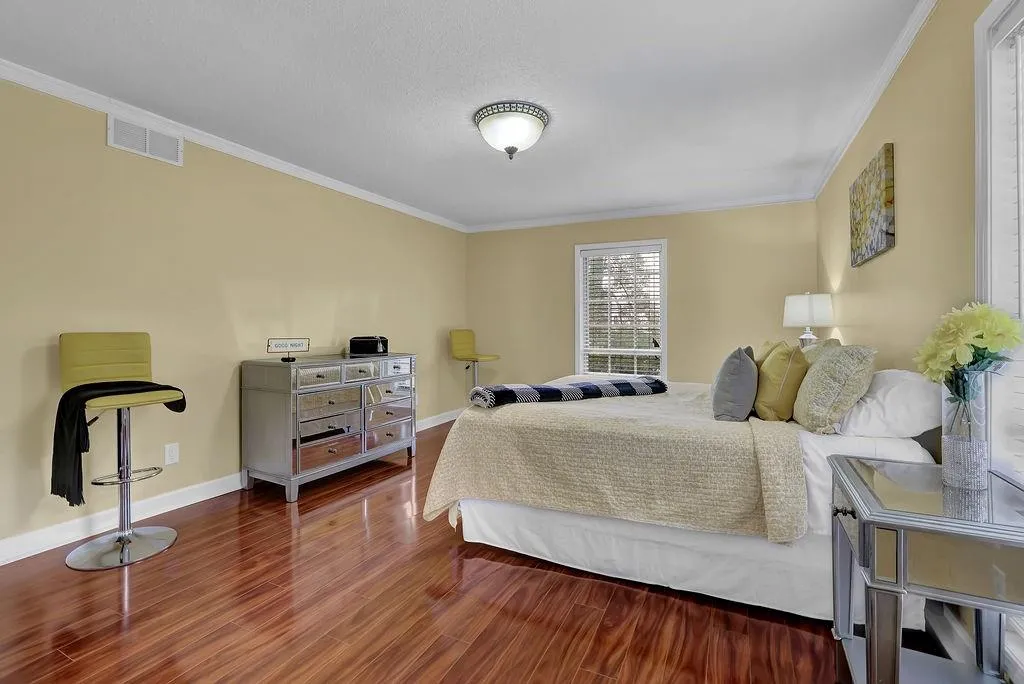 6851 Roswell Road Unit Q20, Sandy Springs, Georgia 30328, 3 Bedrooms Bedrooms, ,2 BathroomsBathrooms,Residential,Sold,6851 Roswell Road Unit Q20,7493097