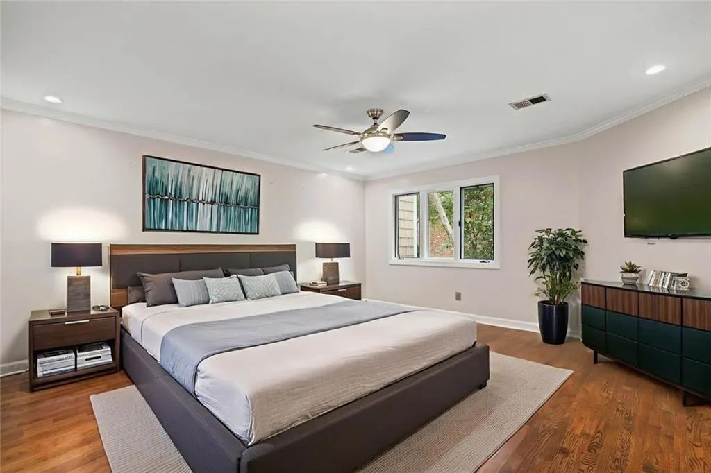 6 Alston Place Ne Place Ne, Atlanta, Georgia 30324, 3 Bedrooms Bedrooms, ,3 BathroomsBathrooms,Residential,For Sale,6 Alston Place Ne Place Ne,7606803