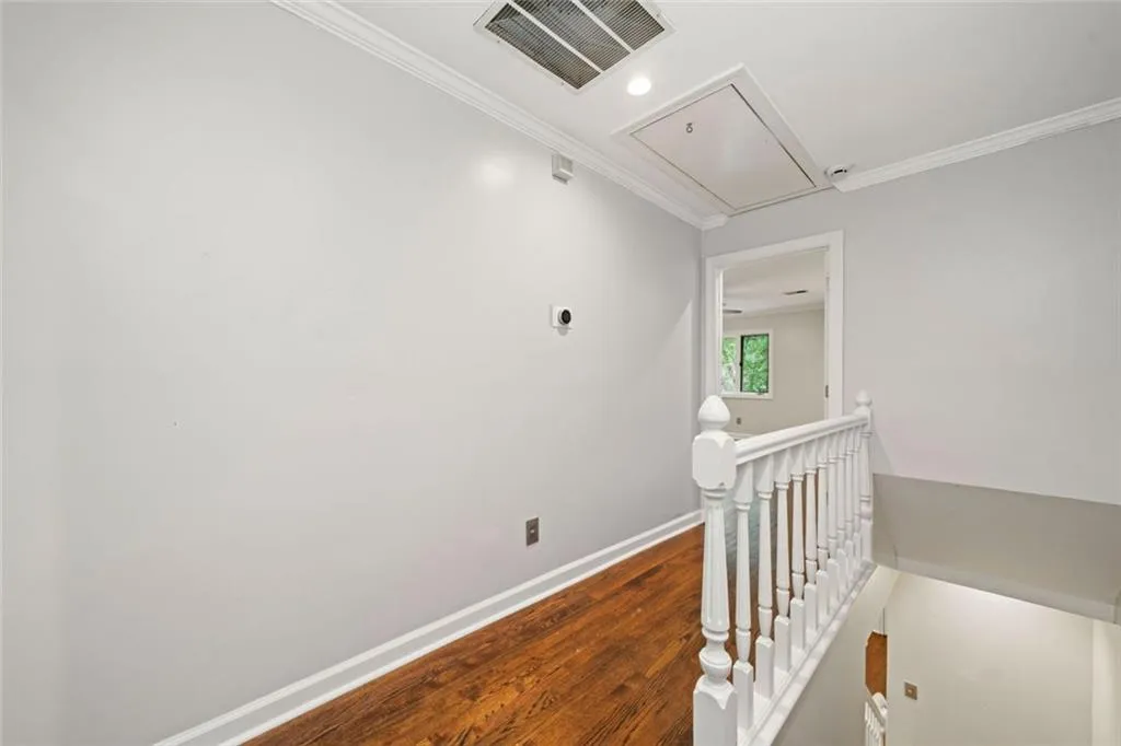6 Alston Place Ne Place Ne, Atlanta, Georgia 30324, 3 Bedrooms Bedrooms, ,3 BathroomsBathrooms,Residential,For Sale,6 Alston Place Ne Place Ne,7606803
