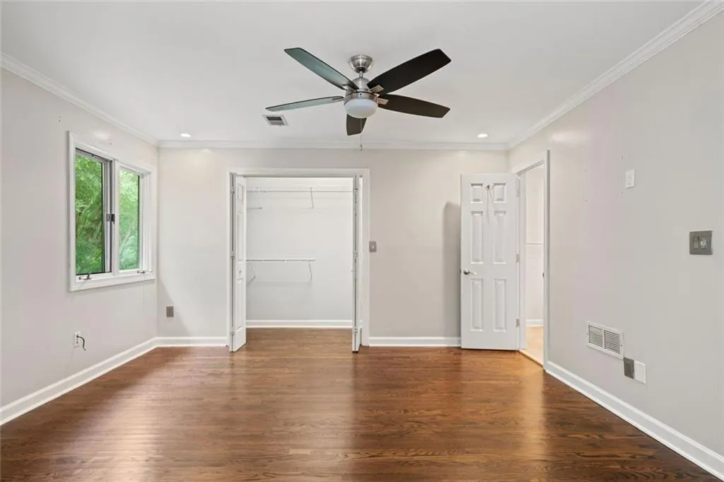 6 Alston Place Ne Place Ne, Atlanta, Georgia 30324, 3 Bedrooms Bedrooms, ,3 BathroomsBathrooms,Residential,For Sale,6 Alston Place Ne Place Ne,7606803