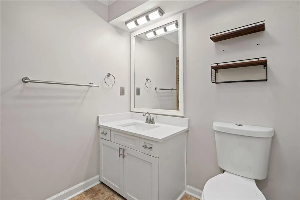 6 Alston Place Ne Place Ne, Atlanta, Georgia 30324, 3 Bedrooms Bedrooms, ,3 BathroomsBathrooms,Residential,For Sale,6 Alston Place Ne Place Ne,7606803