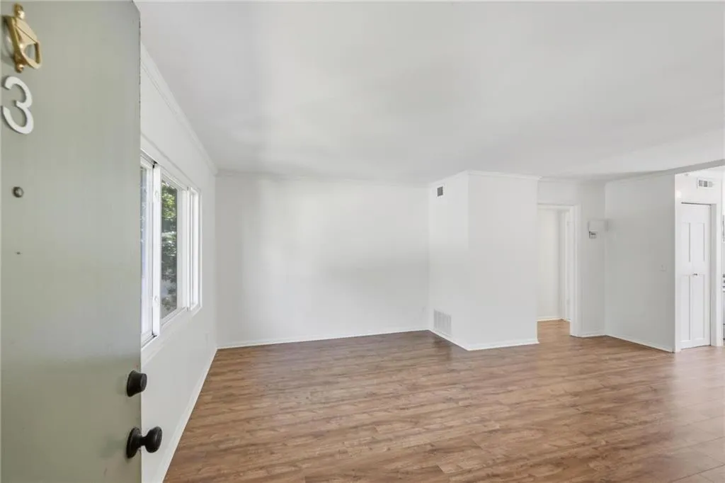 104 Ardmore Place Nw Unit 3, Atlanta, Georgia 30309, 2 Bedrooms Bedrooms, ,1 BathroomBathrooms,Residential,For Sale,104 Ardmore Place Nw Unit 3,7666646