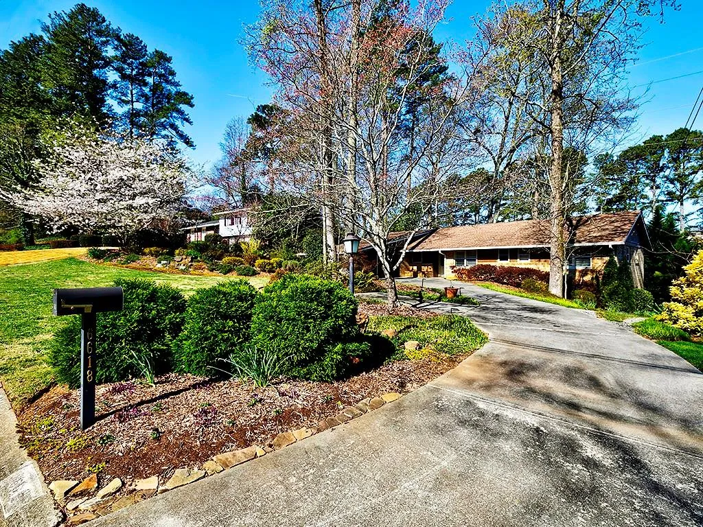 6618 Cherry Tree Lane, Sandy Springs, Georgia 30328, 4 Bedrooms Bedrooms, ,2 BathroomsBathrooms,Residential,Sold,6618 Cherry Tree Lane,7024649
