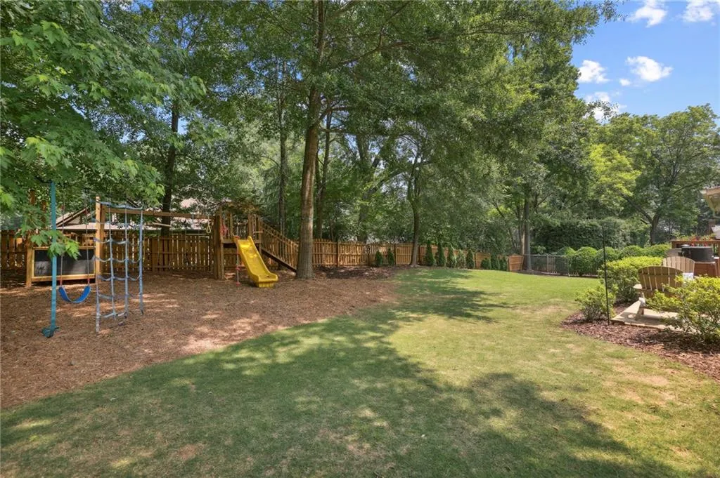 Georgia 30350, ,4 BathroomsBathrooms,Residential,Sold,7228550