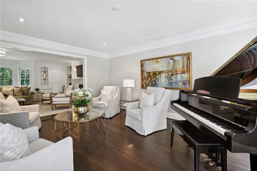 Georgia 30350, ,4 BathroomsBathrooms,Residential,Sold,7228550