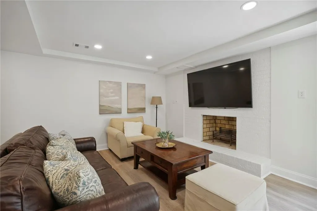 Georgia 30350, ,4 BathroomsBathrooms,Residential,Sold,7228550