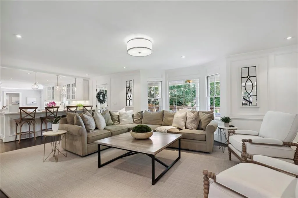 Georgia 30350, ,4 BathroomsBathrooms,Residential,Sold,7228550