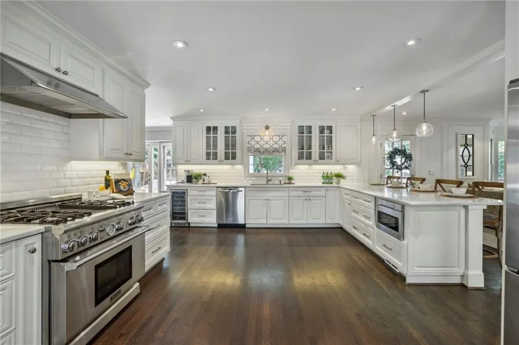 Georgia 30350, ,4 BathroomsBathrooms,Residential,Sold,7228550