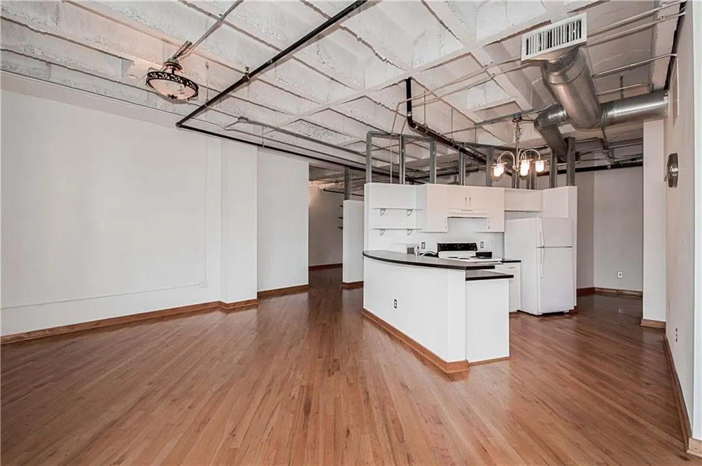 878 Peachtree Street Ne Unit 612, Atlanta, Georgia 30309, 2 Bedrooms Bedrooms, ,1 BathroomBathrooms,Residential,Sold,878 Peachtree Street Ne Unit 612,5865184