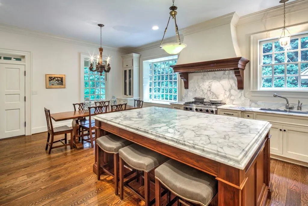 1725 Winterthur Close, Atlanta, Georgia 30328, 5 Bedrooms Bedrooms, ,5 BathroomsBathrooms,Residential,Sold,1725 Winterthur Close,5959949