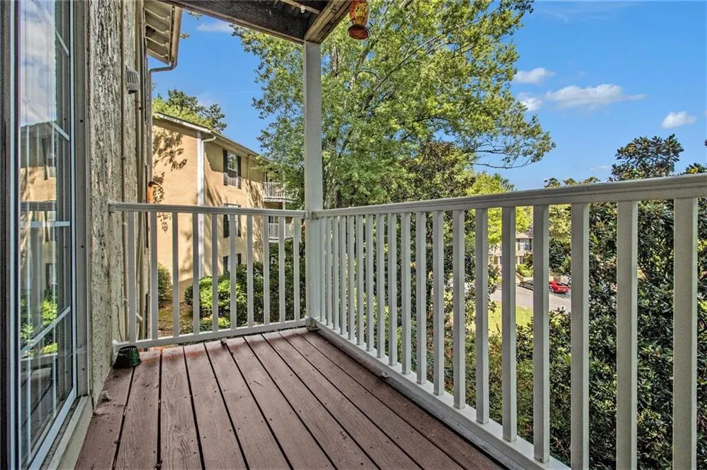 2955 Seven Pines Lane Unit 2, Atlanta, Georgia 30339, 2 Bedrooms Bedrooms, ,2 BathroomsBathrooms,Residential,For Sale,2955 Seven Pines Lane Unit 2,7621978