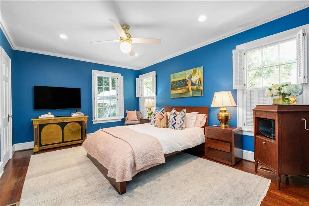 559 Spring Valley Road Nw, Atlanta, Georgia 30318, 6 Bedrooms Bedrooms, ,4 BathroomsBathrooms,Residential,For Sale,559 Spring Valley Road Nw,7675540