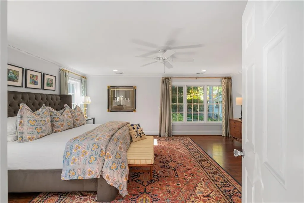 559 Spring Valley Road Nw, Atlanta, Georgia 30318, 6 Bedrooms Bedrooms, ,4 BathroomsBathrooms,Residential,For Sale,559 Spring Valley Road Nw,7675540