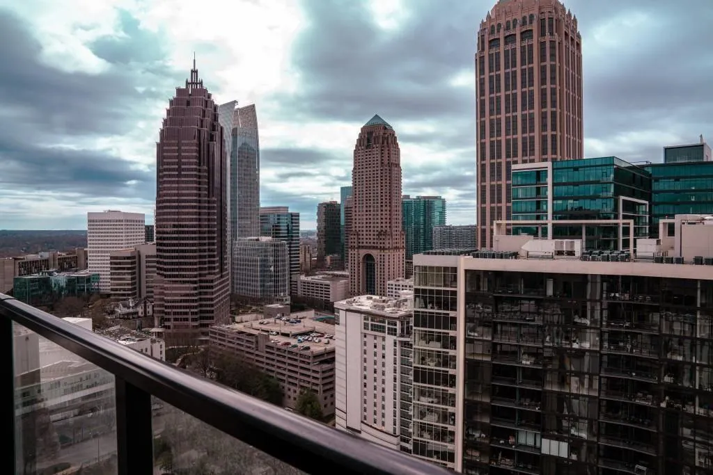 1280 W Peachtree Street Nw Unit 3709, Atlanta, Georgia 30309, 2 Bedrooms Bedrooms, ,2 BathroomsBathrooms,Residential,For Sale,1280 W Peachtree Street Nw Unit 3709,7613846