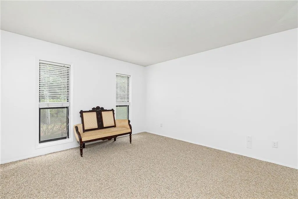 905 Woodcliff Drive, Atlanta, Georgia 30350, 2 Bedrooms Bedrooms, ,2 BathroomsBathrooms,Residential,Sold,905 Woodcliff Drive,7423629