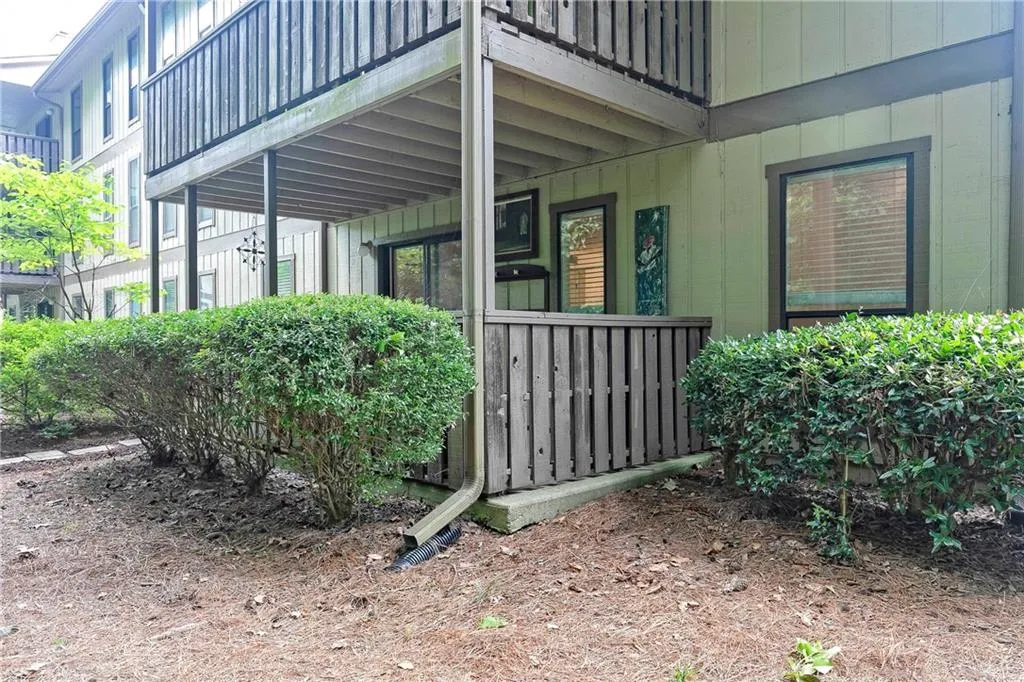 905 Woodcliff Drive, Atlanta, Georgia 30350, 2 Bedrooms Bedrooms, ,2 BathroomsBathrooms,Residential,Sold,905 Woodcliff Drive,7423629