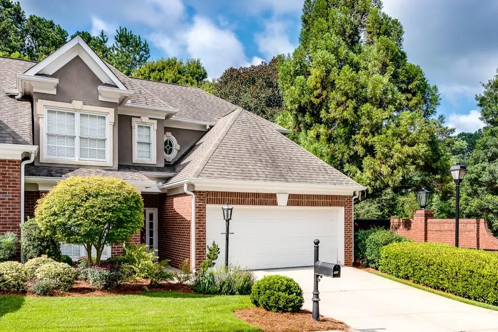 102 Brickstone Drive, Sandy Springs, Georgia 30339, 3 Bedrooms Bedrooms, ,2 BathroomsBathrooms,Residential,Sold,102 Brickstone Drive,6779181