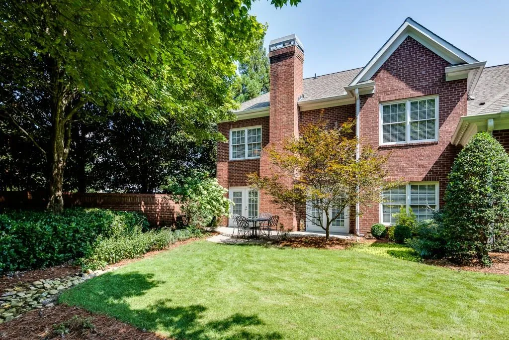 102 Brickstone Drive, Sandy Springs, Georgia 30339, 3 Bedrooms Bedrooms, ,2 BathroomsBathrooms,Residential,Sold,102 Brickstone Drive,6779181