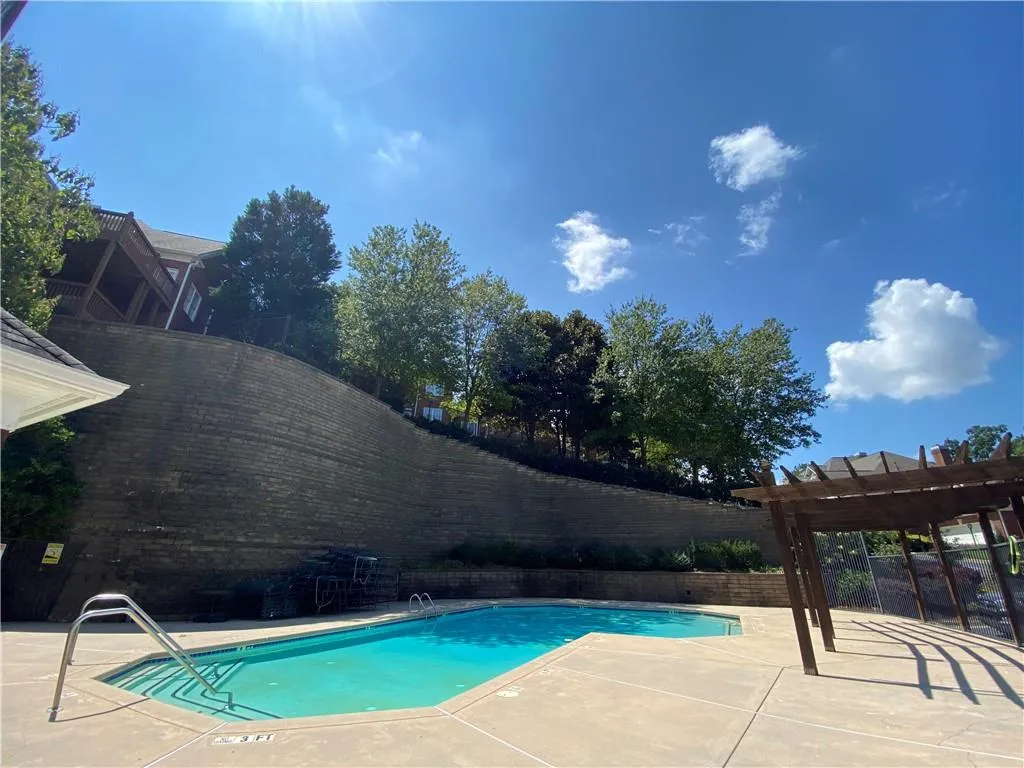 102 Brickstone Drive, Sandy Springs, Georgia 30339, 3 Bedrooms Bedrooms, ,2 BathroomsBathrooms,Residential,Sold,102 Brickstone Drive,6779181