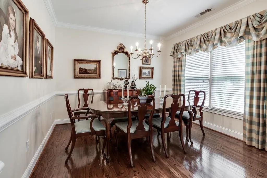 102 Brickstone Drive, Sandy Springs, Georgia 30339, 3 Bedrooms Bedrooms, ,2 BathroomsBathrooms,Residential,Sold,102 Brickstone Drive,6779181