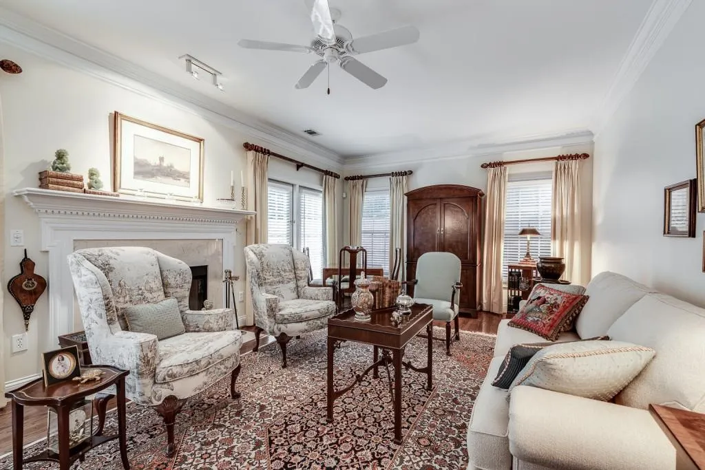 102 Brickstone Drive, Sandy Springs, Georgia 30339, 3 Bedrooms Bedrooms, ,2 BathroomsBathrooms,Residential,Sold,102 Brickstone Drive,6779181