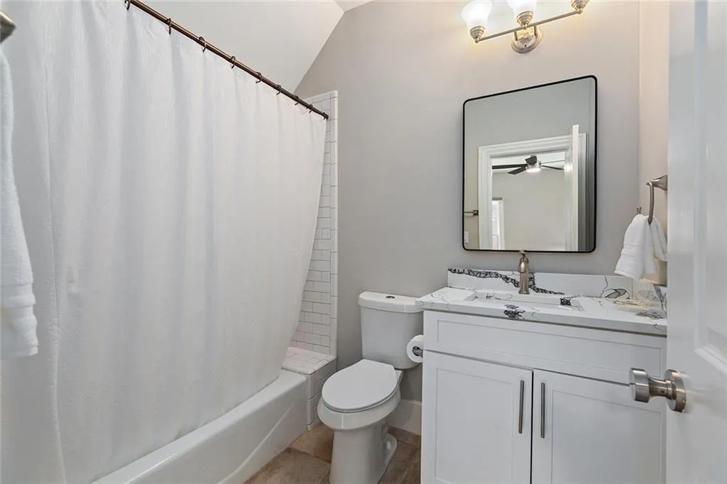 580 Cliftwood Court, Sandy Springs, Georgia 30328, 4 Bedrooms Bedrooms, ,4 BathroomsBathrooms,Residential,For Sale,580 Cliftwood Court,7575720