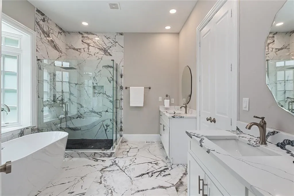 580 Cliftwood Court, Sandy Springs, Georgia 30328, 4 Bedrooms Bedrooms, ,4 BathroomsBathrooms,Residential,For Sale,580 Cliftwood Court,7575720