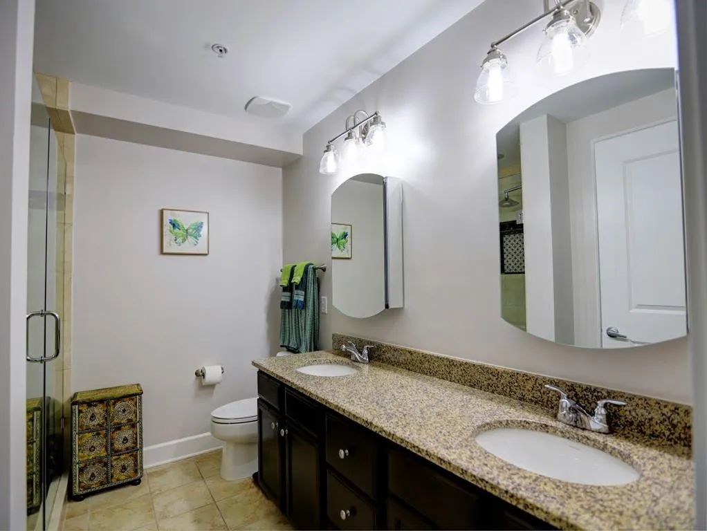 200 River Vista Drive Unit 420, Atlanta, Georgia 30339, 2 Bedrooms Bedrooms, ,2 BathroomsBathrooms,Residential,Sold,200 River Vista Drive Unit 420,6031232