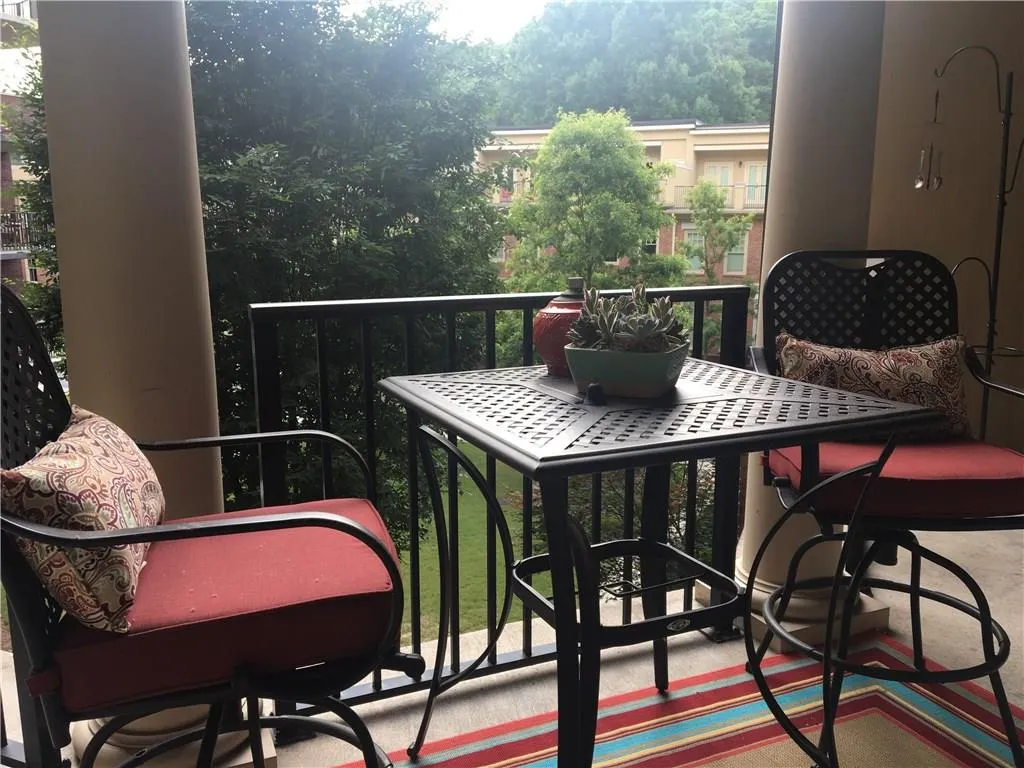 200 River Vista Drive Unit 420, Atlanta, Georgia 30339, 2 Bedrooms Bedrooms, ,2 BathroomsBathrooms,Residential,Sold,200 River Vista Drive Unit 420,6031232