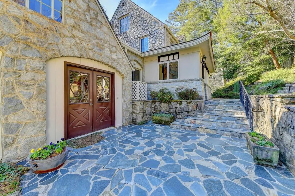 4867 Northland Drive, Atlanta, Georgia 30342, 5 Bedrooms Bedrooms, ,3 BathroomsBathrooms,Residential,Sold,4867 Northland Drive,6996065