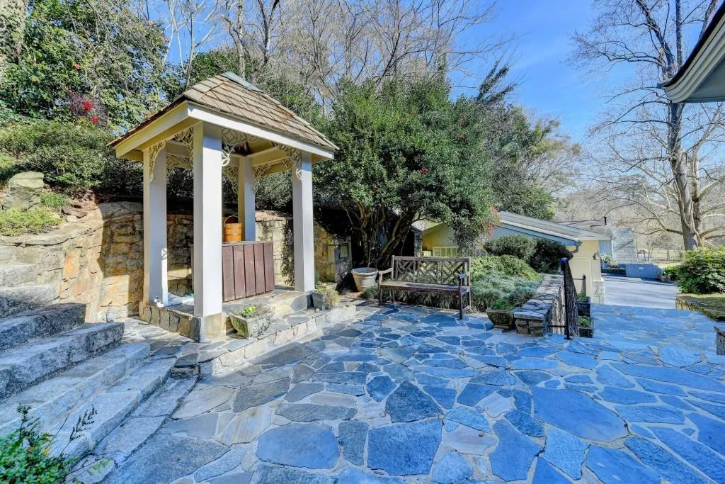 4867 Northland Drive, Atlanta, Georgia 30342, 5 Bedrooms Bedrooms, ,3 BathroomsBathrooms,Residential,Sold,4867 Northland Drive,6996065