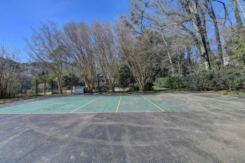 4867 Northland Drive, Atlanta, Georgia 30342, 5 Bedrooms Bedrooms, ,3 BathroomsBathrooms,Residential,Sold,4867 Northland Drive,6996065