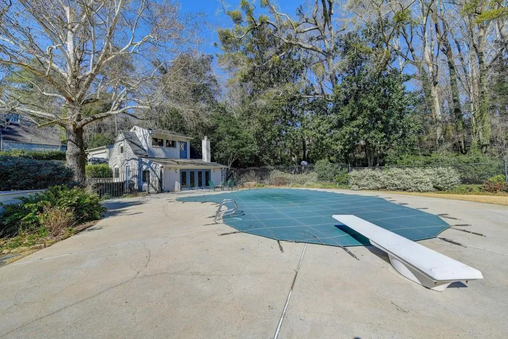 4867 Northland Drive, Atlanta, Georgia 30342, 5 Bedrooms Bedrooms, ,3 BathroomsBathrooms,Residential,Sold,4867 Northland Drive,6996065