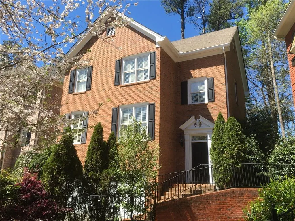 945 Roberts Landing Cove, Sandy Springs, Georgia 30350, 3 Bedrooms Bedrooms, ,3 BathroomsBathrooms,Residential,Sold,945 Roberts Landing Cove,5638000
