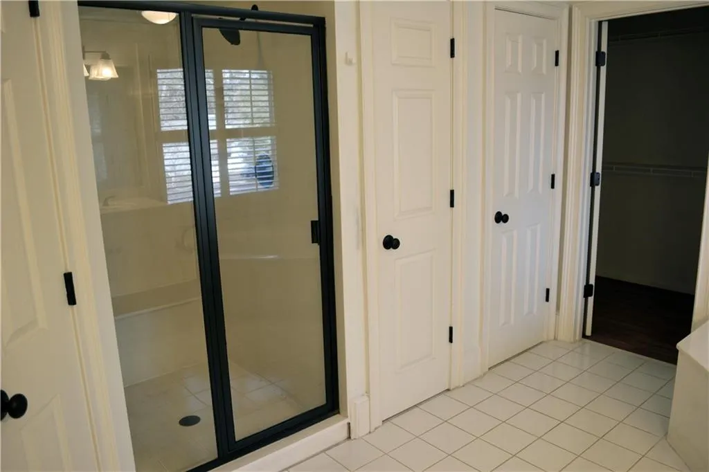 945 Roberts Landing Cove, Sandy Springs, Georgia 30350, 3 Bedrooms Bedrooms, ,3 BathroomsBathrooms,Residential,Sold,945 Roberts Landing Cove,5638000