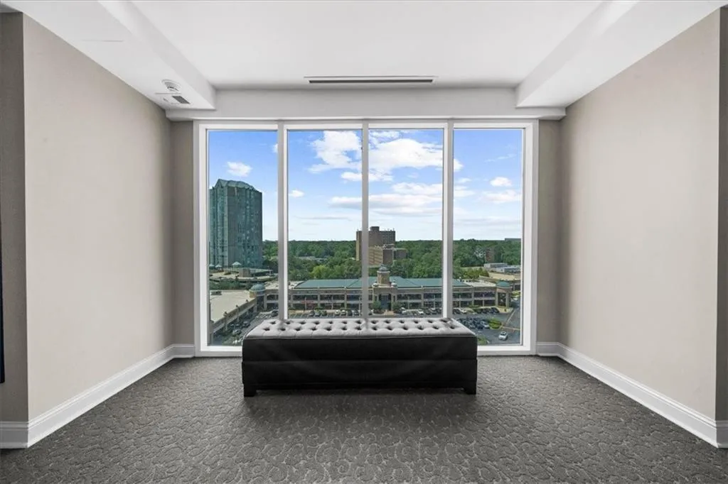2881 Peachtree Road Ne Unit 1102, Atlanta, Georgia 30305, 2 Bedrooms Bedrooms, ,2 BathroomsBathrooms,Residential,For Sale,2881 Peachtree Road Ne Unit 1102,7574661
