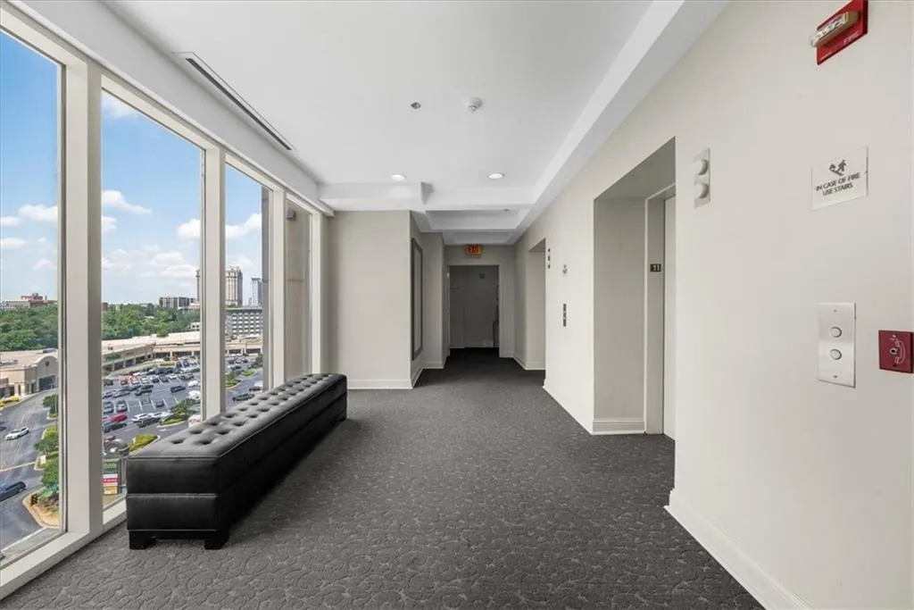 2881 Peachtree Road Ne Unit 1102, Atlanta, Georgia 30305, 2 Bedrooms Bedrooms, ,2 BathroomsBathrooms,Residential,For Sale,2881 Peachtree Road Ne Unit 1102,7574661