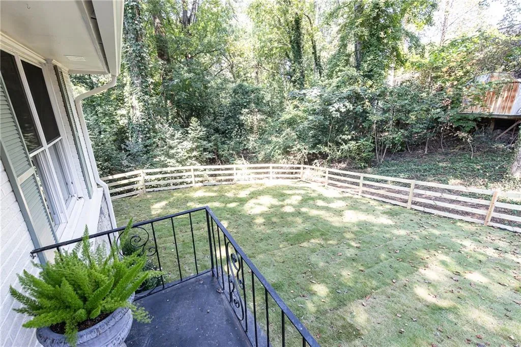 2891 Ridgemore Road Nw, Atlanta, Georgia 30318, 3 Bedrooms Bedrooms, ,3 BathroomsBathrooms,Residential,For Sale,2891 Ridgemore Road Nw,7650805