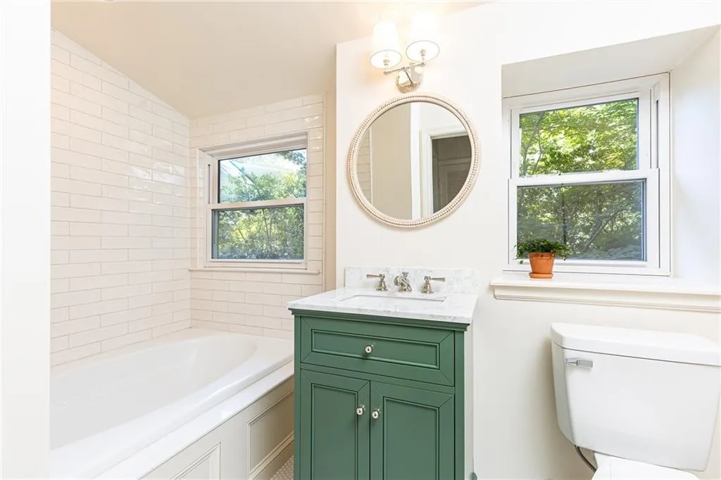 2891 Ridgemore Road Nw, Atlanta, Georgia 30318, 3 Bedrooms Bedrooms, ,3 BathroomsBathrooms,Residential,For Sale,2891 Ridgemore Road Nw,7650805