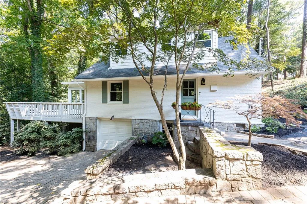 2891 Ridgemore Road Nw, Atlanta, Georgia 30318, 3 Bedrooms Bedrooms, ,3 BathroomsBathrooms,Residential,For Sale,2891 Ridgemore Road Nw,7650805