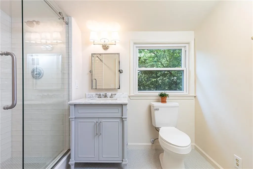 2891 Ridgemore Road Nw, Atlanta, Georgia 30318, 3 Bedrooms Bedrooms, ,3 BathroomsBathrooms,Residential,For Sale,2891 Ridgemore Road Nw,7650805